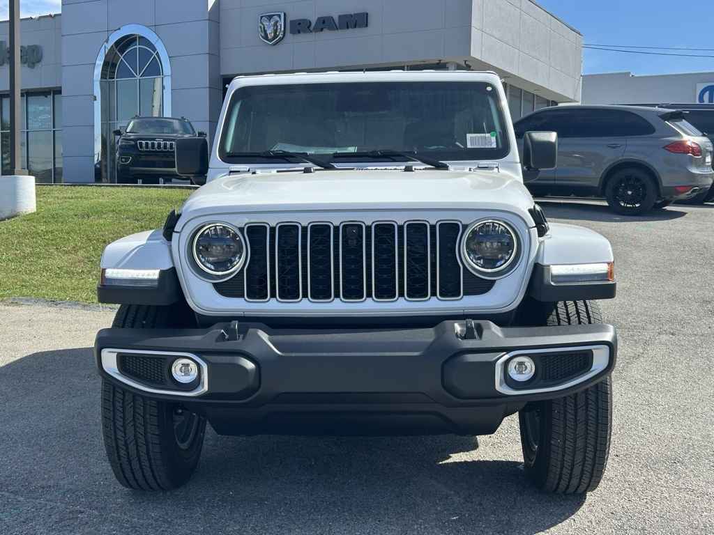 2026 Jeep Wrangler Sahara photo 3