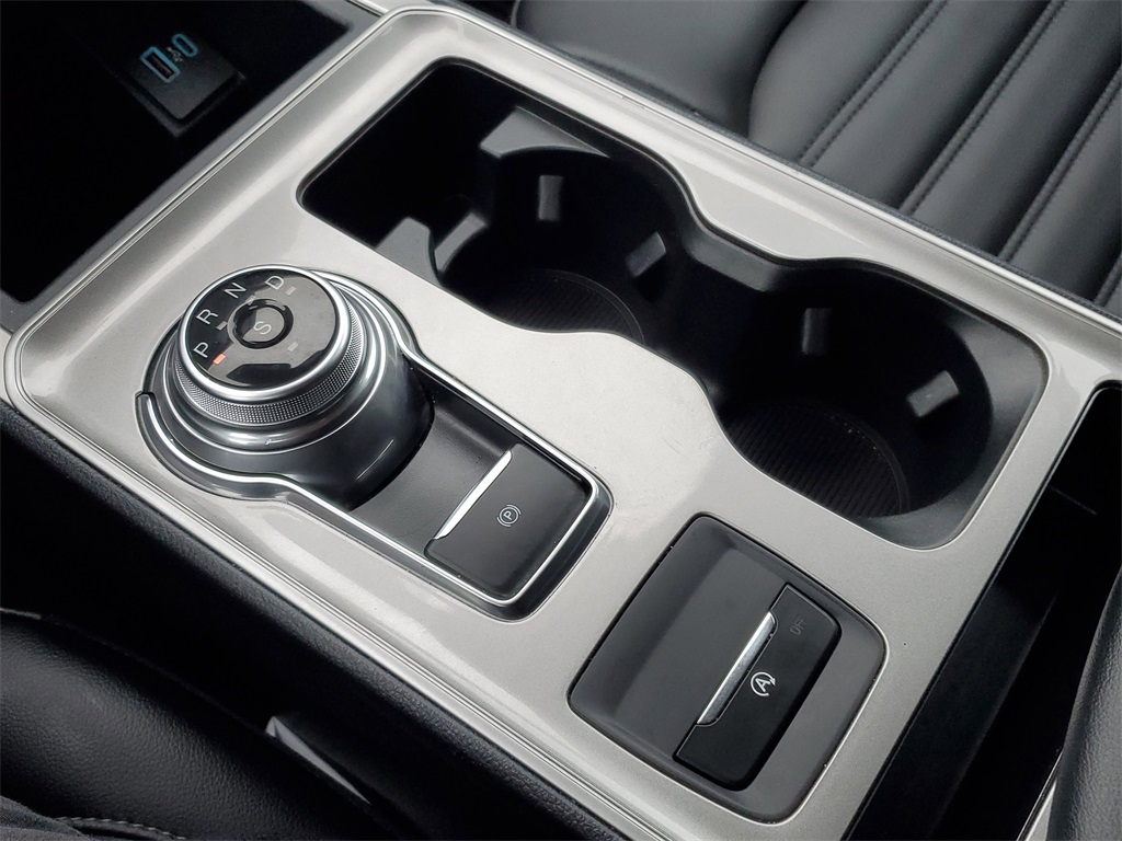 2024 Ford Edge SEL photo 13