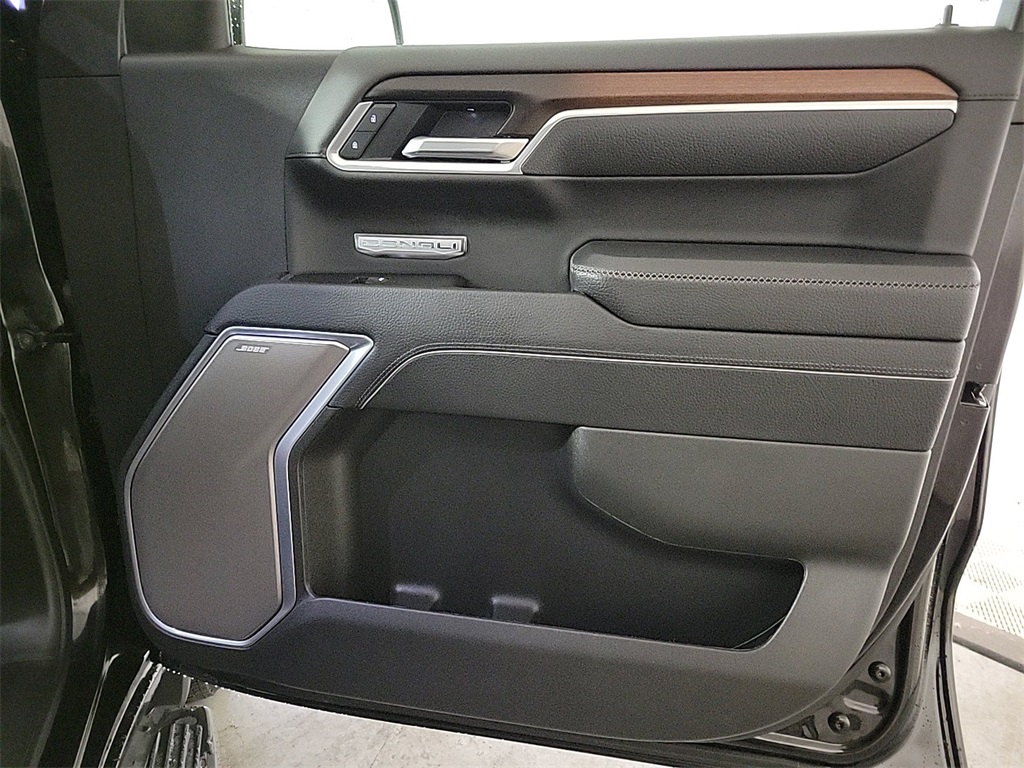 2026 GMC SIERRA - Image 25