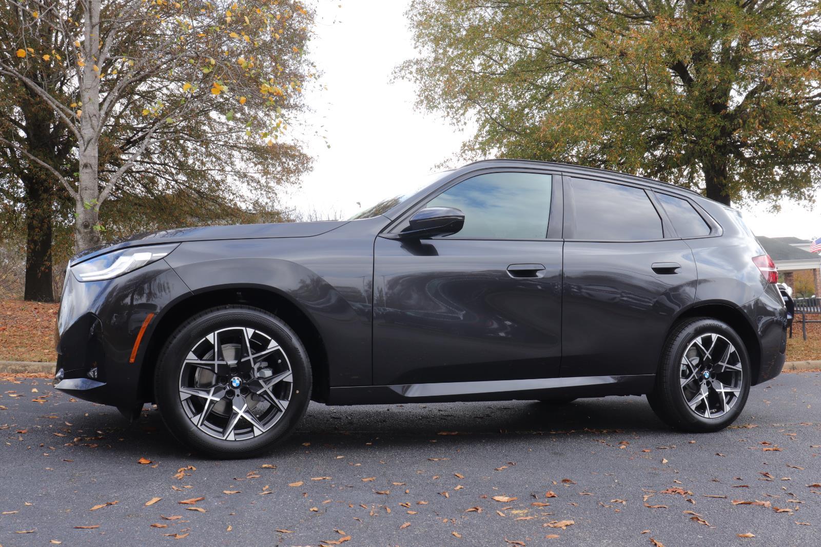 2026 BMW X3 30's photo