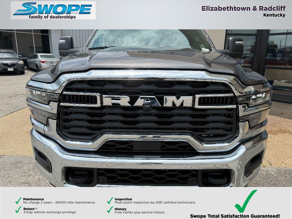 2025 Ram 2500 Tradesman photo 4