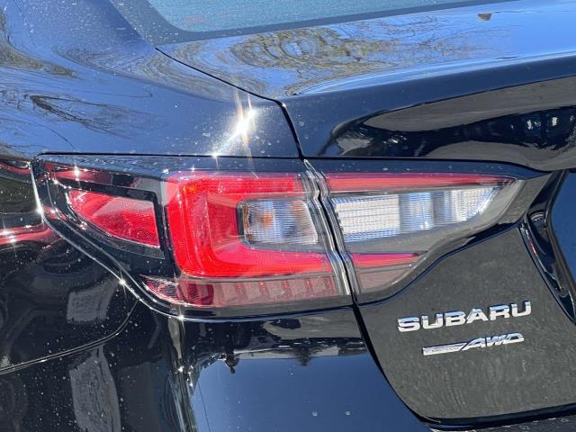 2022 Subaru Legacy Limited photo 7