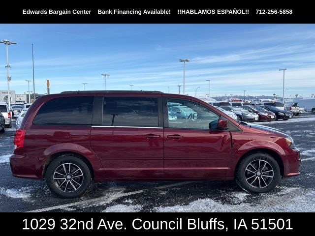 2017 Dodge Grand Caravan GT's photo