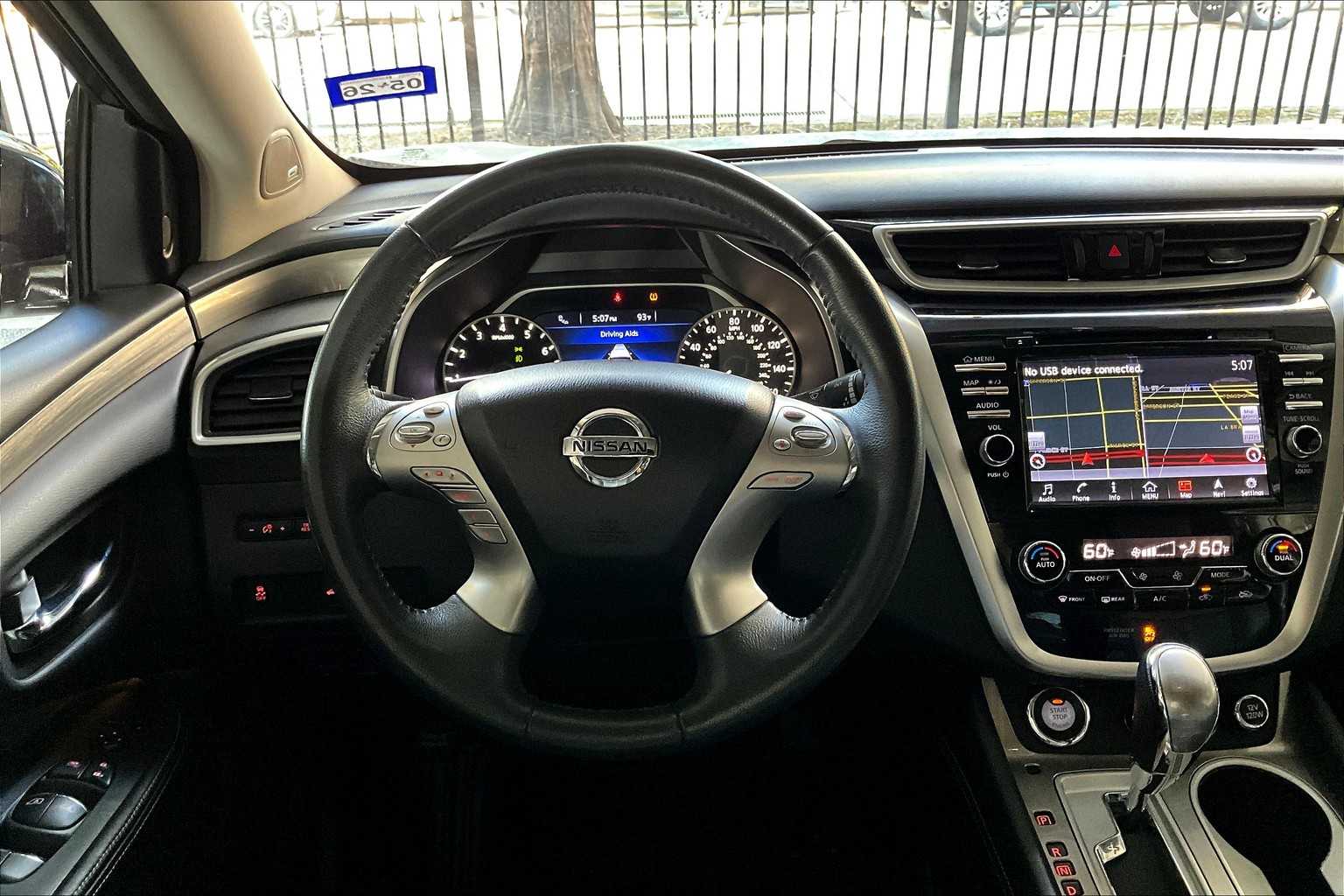 2015 Nissan Murano Platinum photo 5