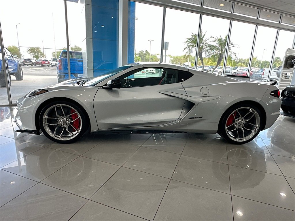 2026 Chevrolet Corvette Z06 3LZ photo 3