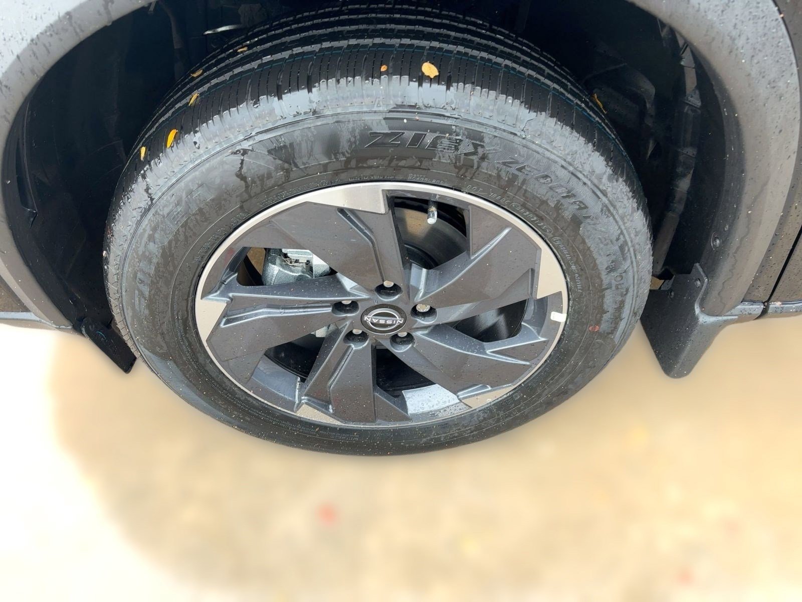 2026 Nissan Rogue SV photo 11