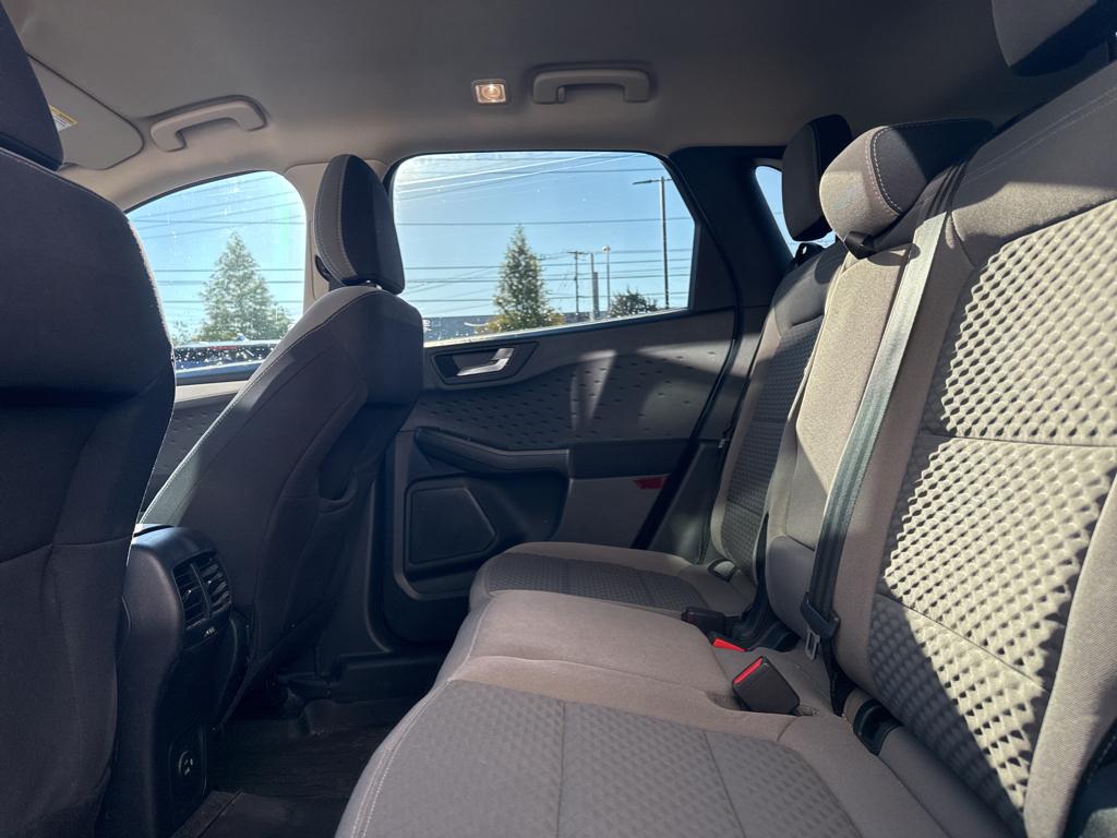 2020 Ford Escape SE photo 6