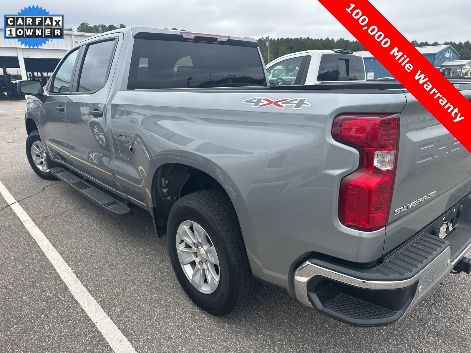 2023 Chevrolet Silverado 1500 photo 6