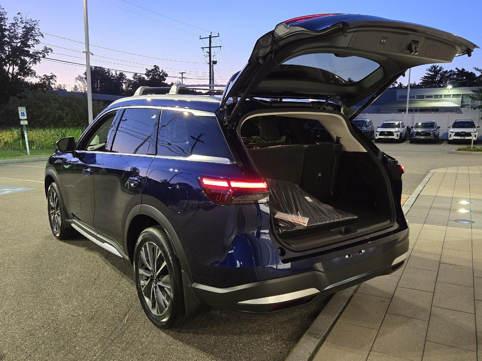 2026 Infiniti QX60 Luxe photo 19