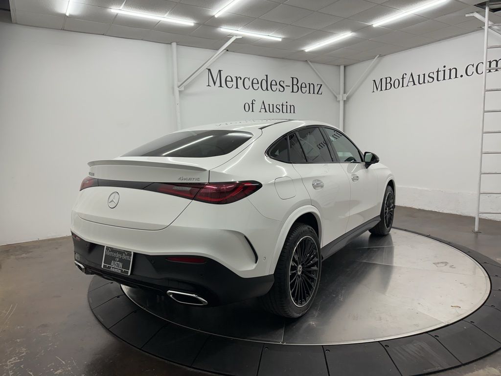 2026 Mercedes Benz GLC 300 4MATIC photo 4