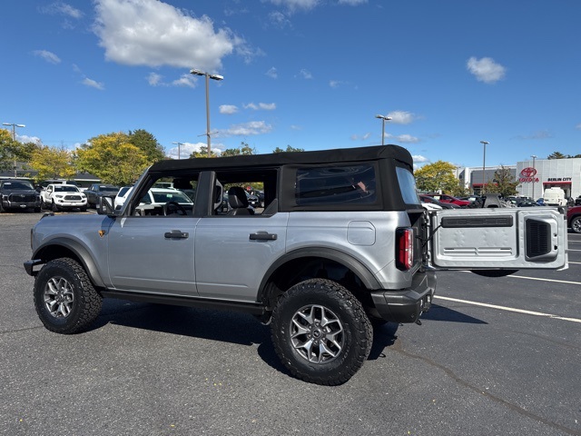 2021 Ford Bronco Badlands photo 9