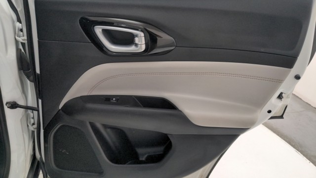 Used 2023 WHITE Jeep Limited image 28