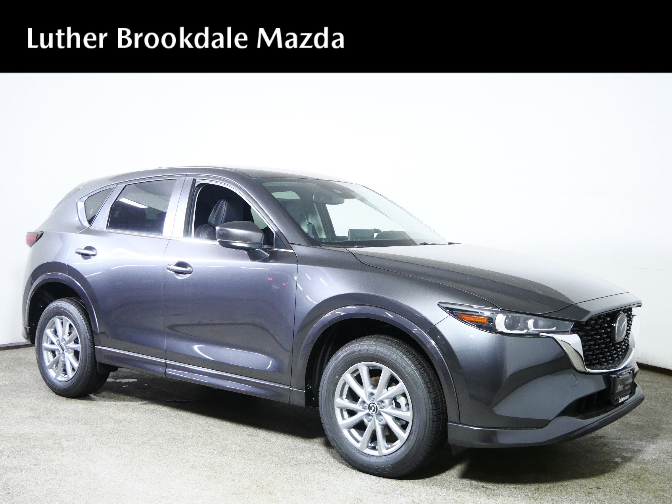 2025 Mazda CX-5 S Preferred package's photo