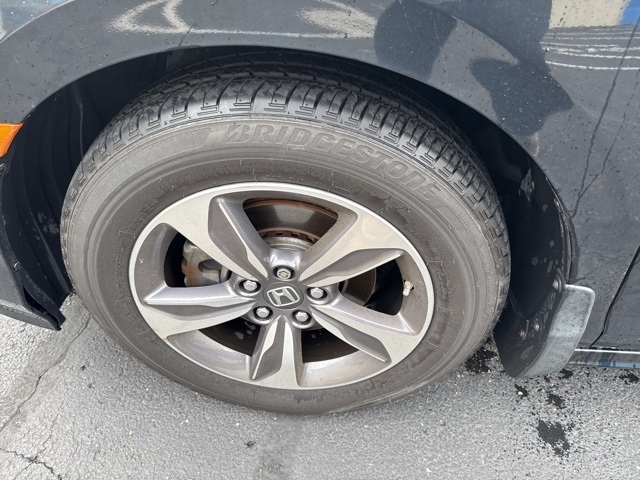 2019 Honda Odyssey Touring photo 9