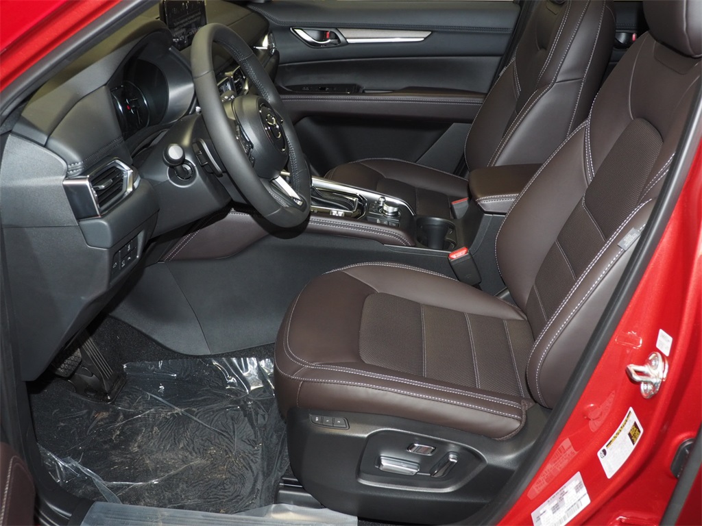 2025 Mazda CX-5 2.5 Turbo Signature photo 3