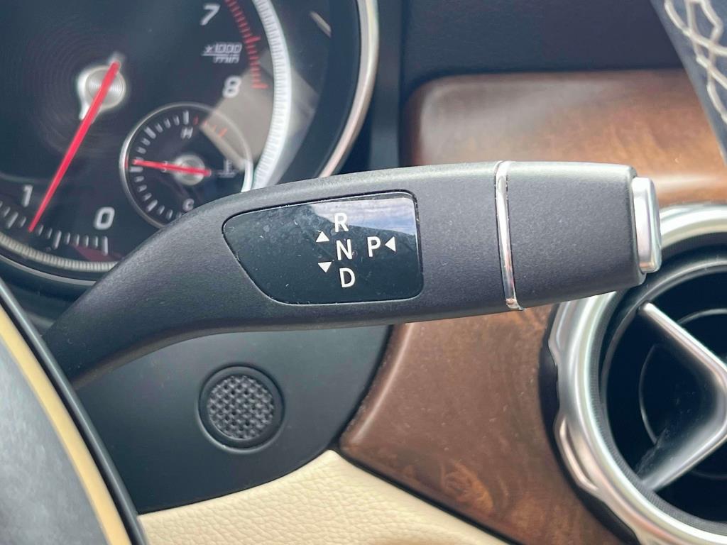 2020 Mercedes Benz GLA 250 4MATIC photo 19