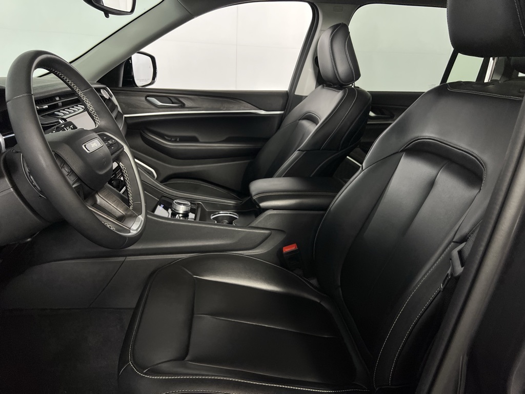 2023 Jeep Cherokee 4xe photo 19