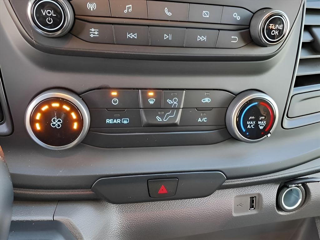 2024 Ford Transit photo 21