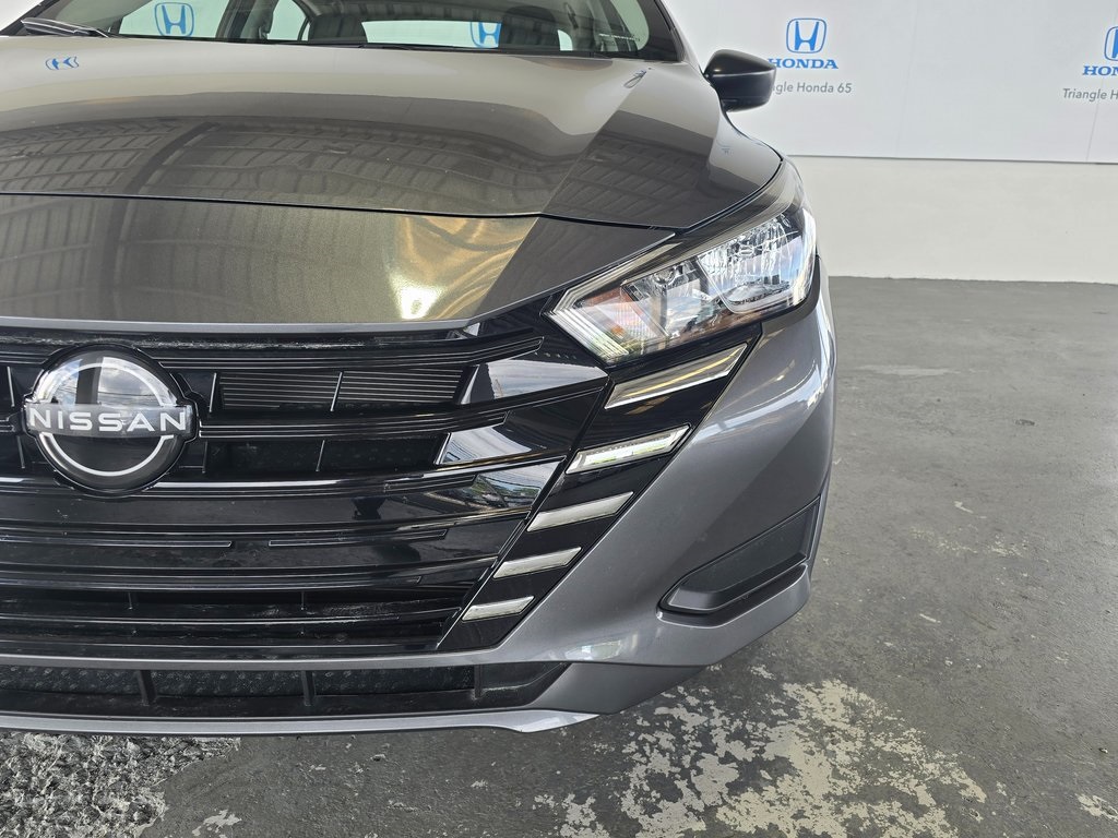 2023 Nissan Versa S photo 26