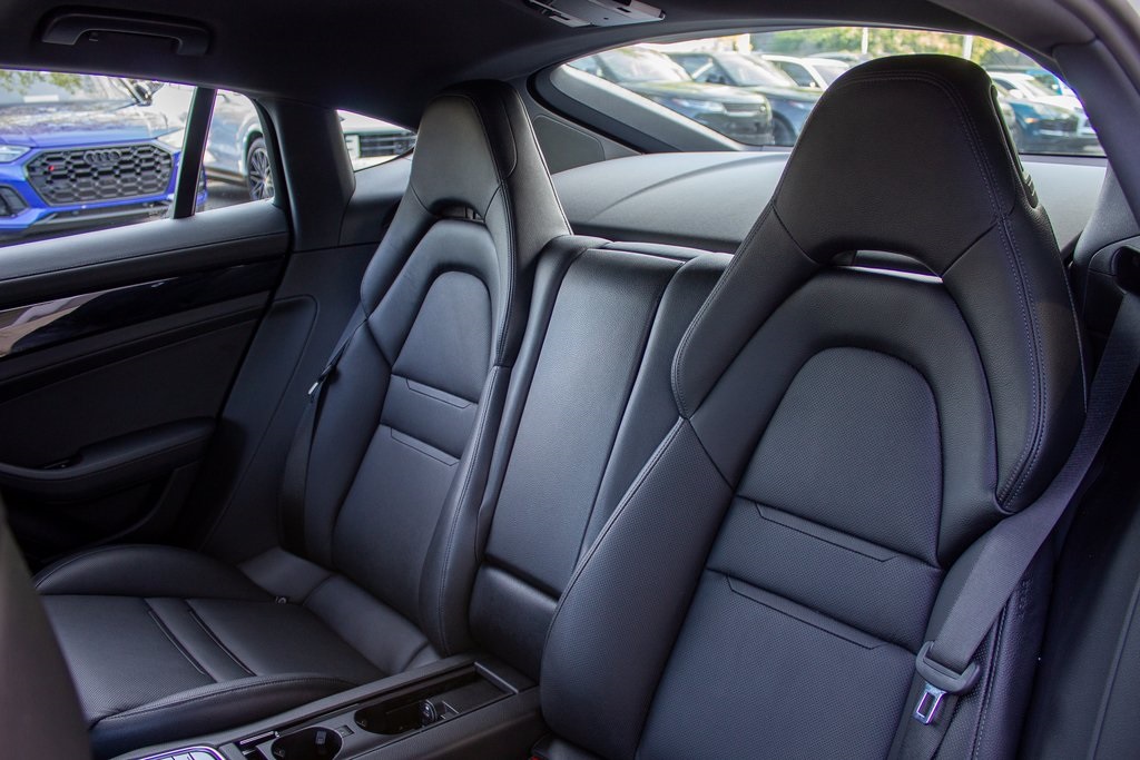 2021 Porsche Panamera 4 photo 22