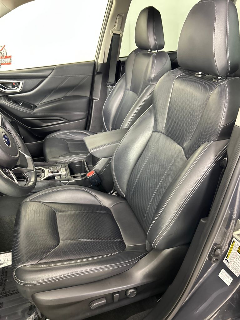 2021 Subaru Forester Limited photo 18
