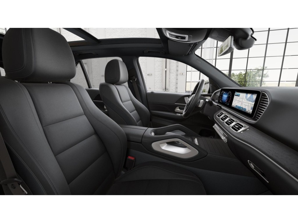 2026 Mercedes Benz GLE 450 4MATIC photo 3