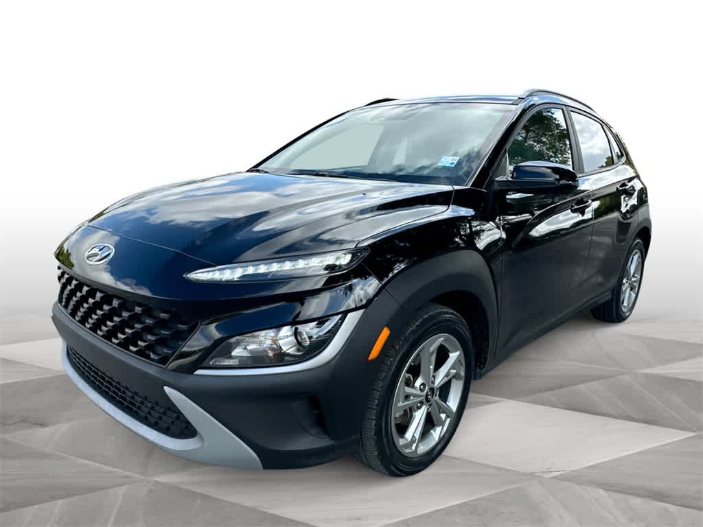 2023 Hyundai Kona SEL photo 4