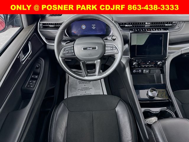 2023 Jeep Grand Cherokee Altitude photo 19
