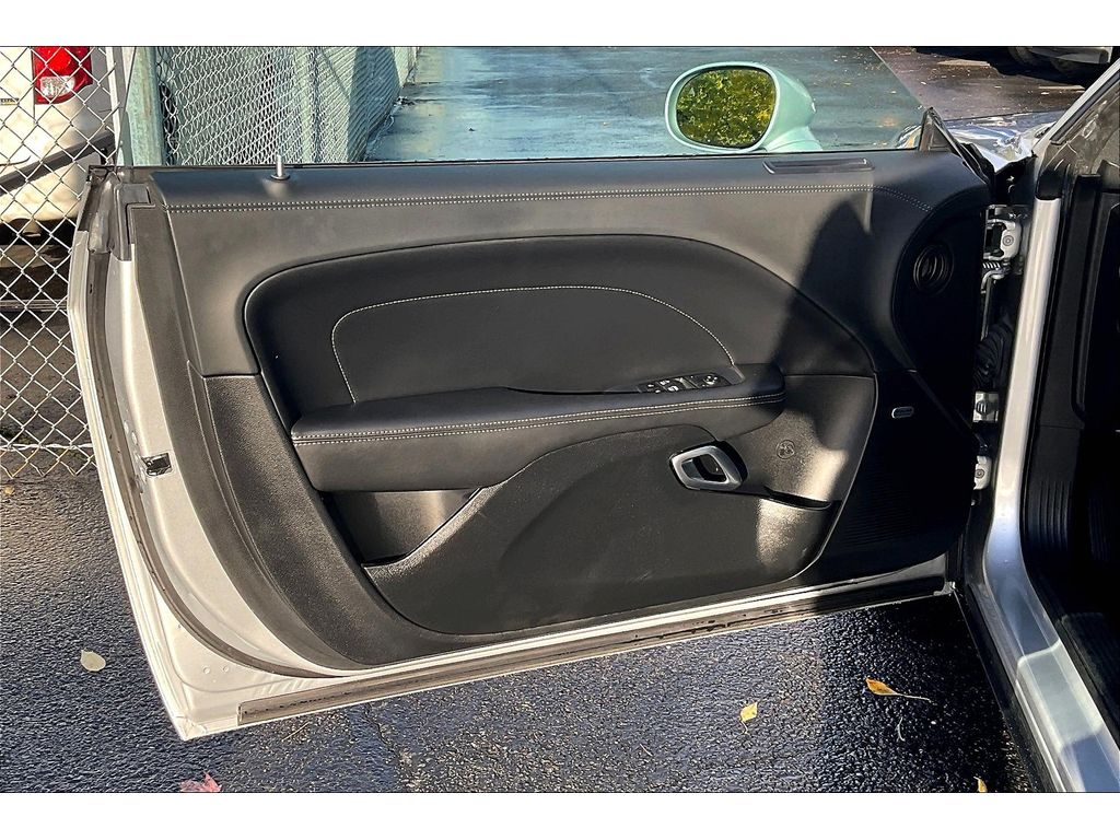 2020 Dodge Challenger R/T Plus photo 22