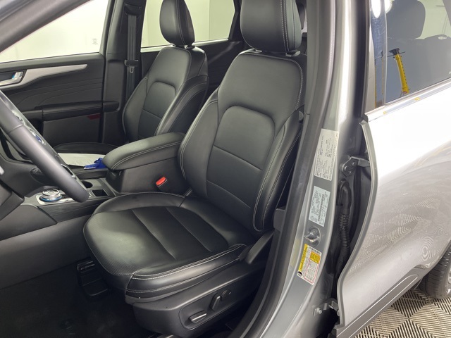 2024 Ford Escape Platinum photo 12