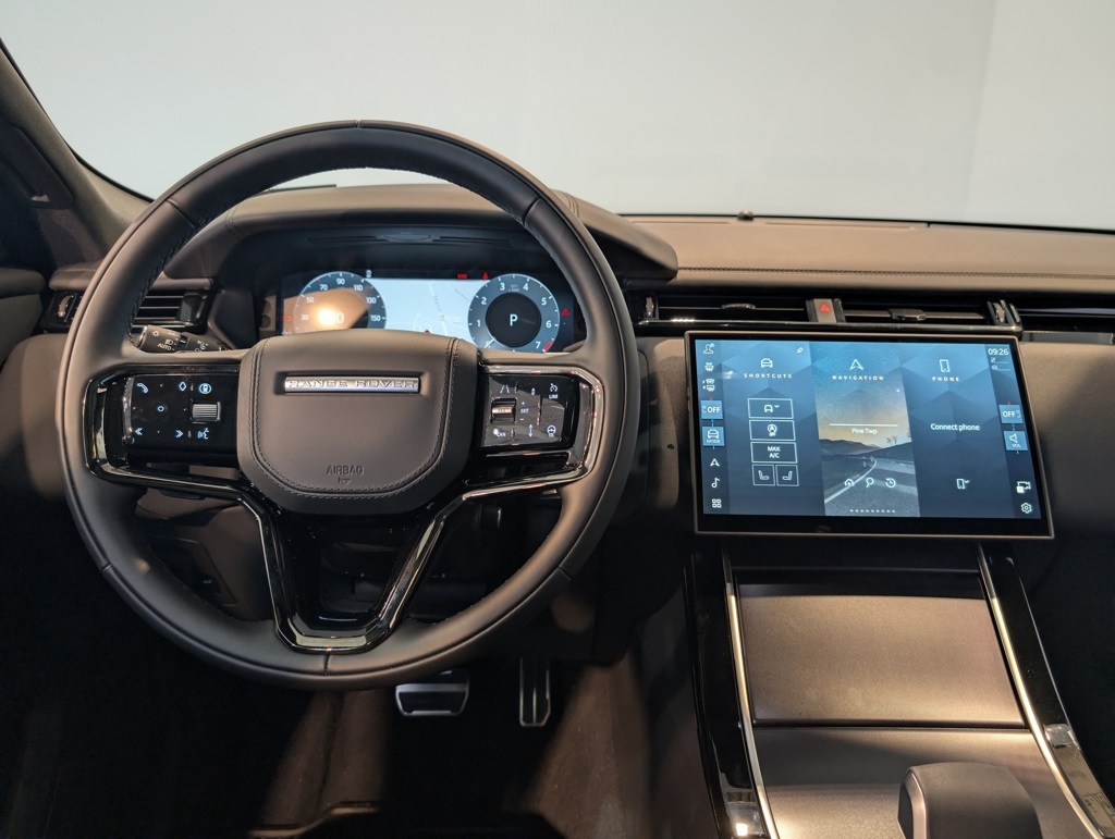 2026 Land Rover Range Rover Velar SE photo 12
