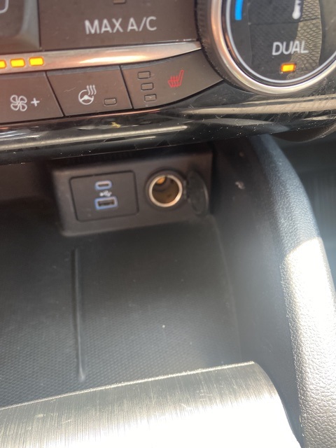 2022 Ford Escape SE photo 25