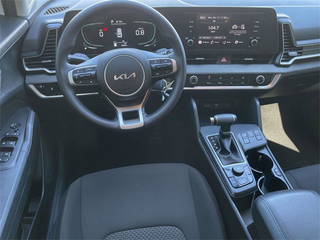2023 Kia Sportage LX photo 4