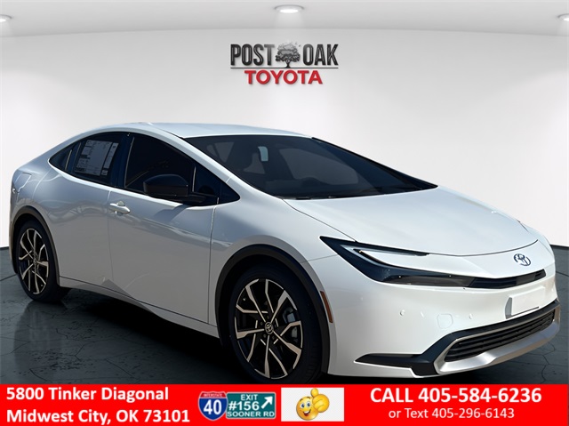 2026 Toyota Prius XSE's photo
