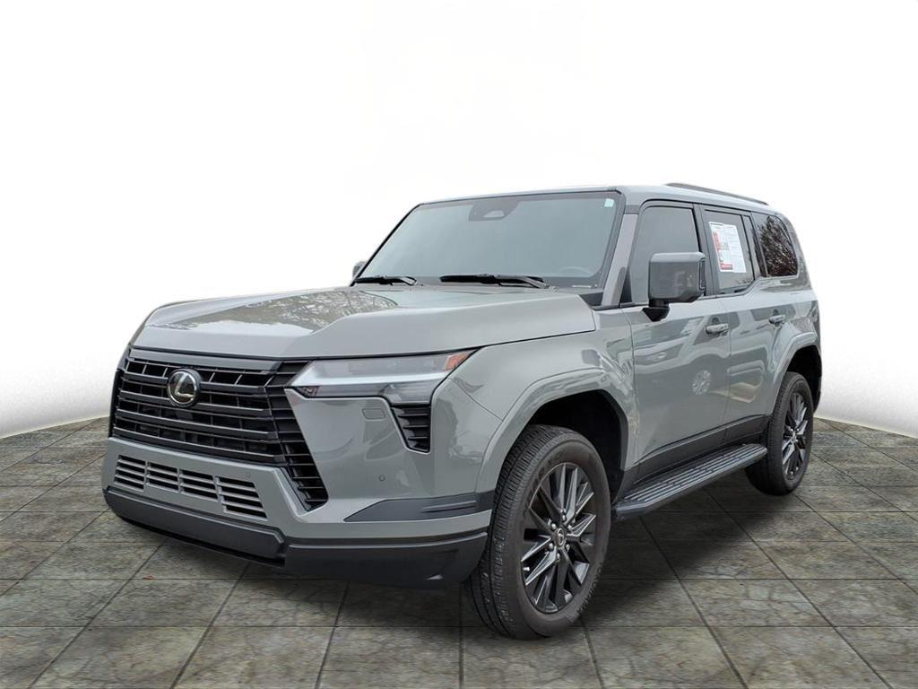 2024 Lexus GX Premium's photo