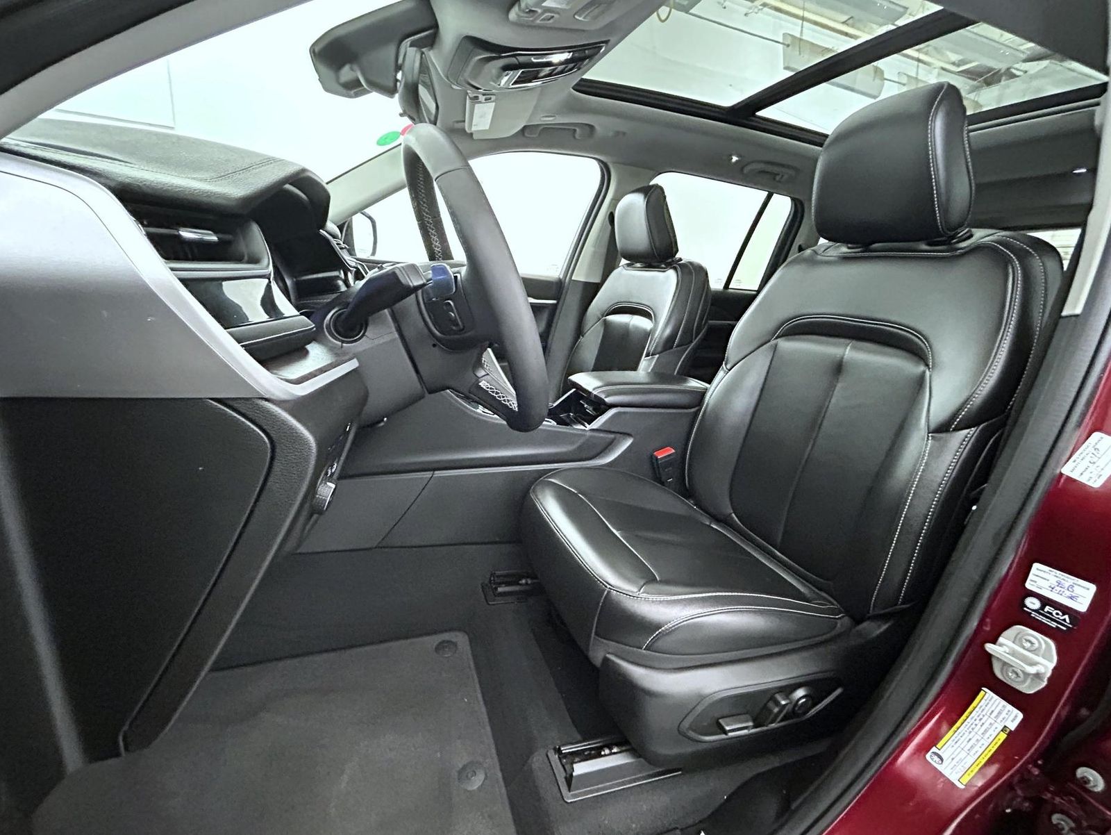 2023 Jeep Cherokee 4xe Sport photo 10
