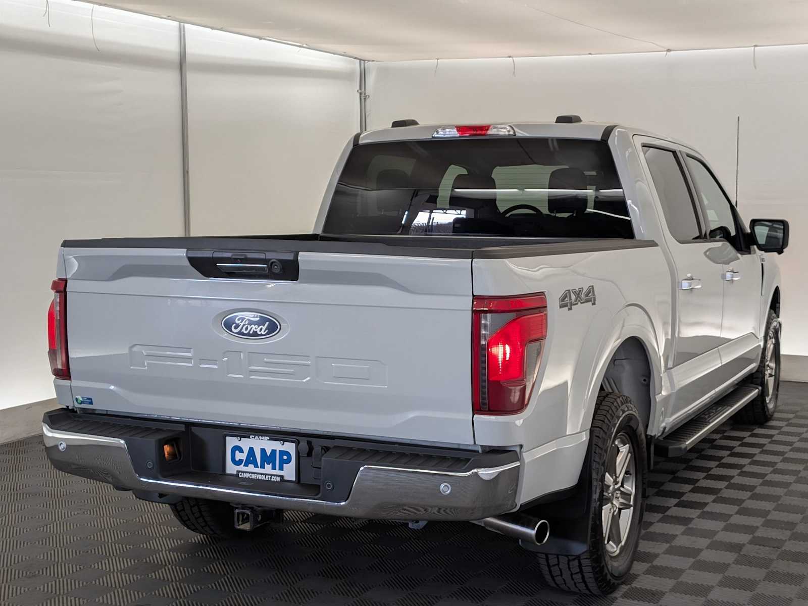 2024 Ford F-150 XLT photo 4