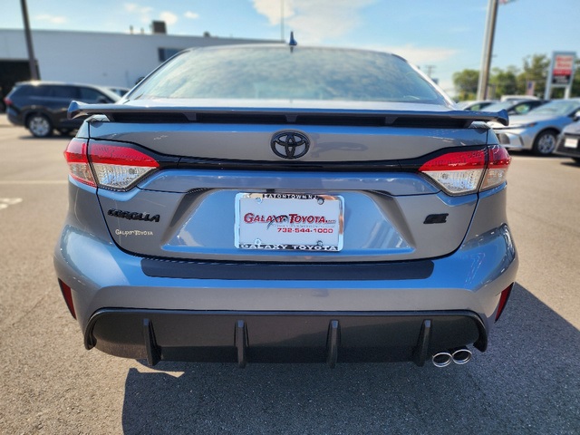 2025 Toyota Corolla SE photo 5