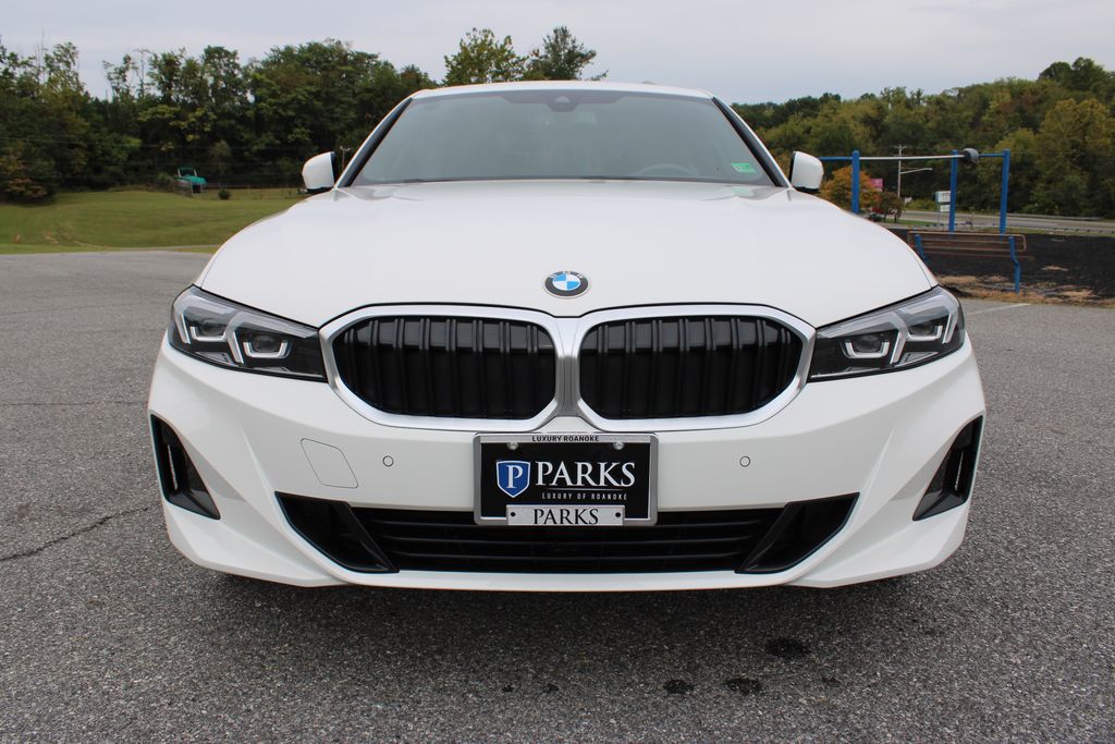 2023 Bmw 330i xDrive photo 4