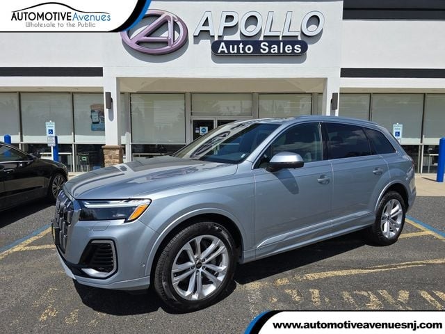 2025 Audi Q7 Premium Plus's photo