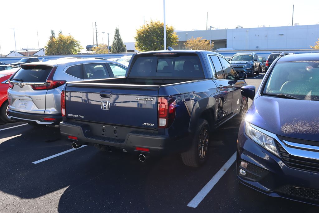 PreOwned 2022 Honda Ridgeline RTLE 4D Crew Cab in Indianapolis 