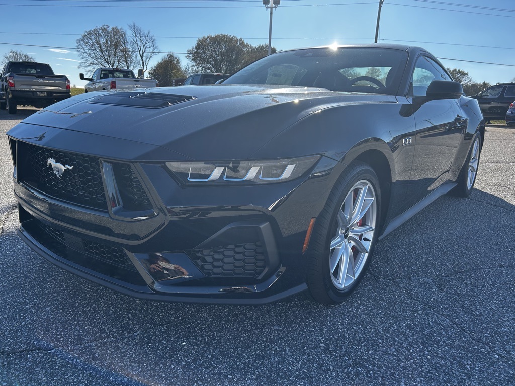 2024 Ford Mustang GT Premium's photo