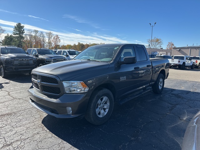 2017 Ram 1500 Express photo 4