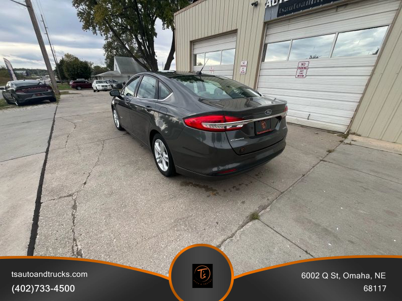 2018 Ford Fusion S Hybrid photo 4