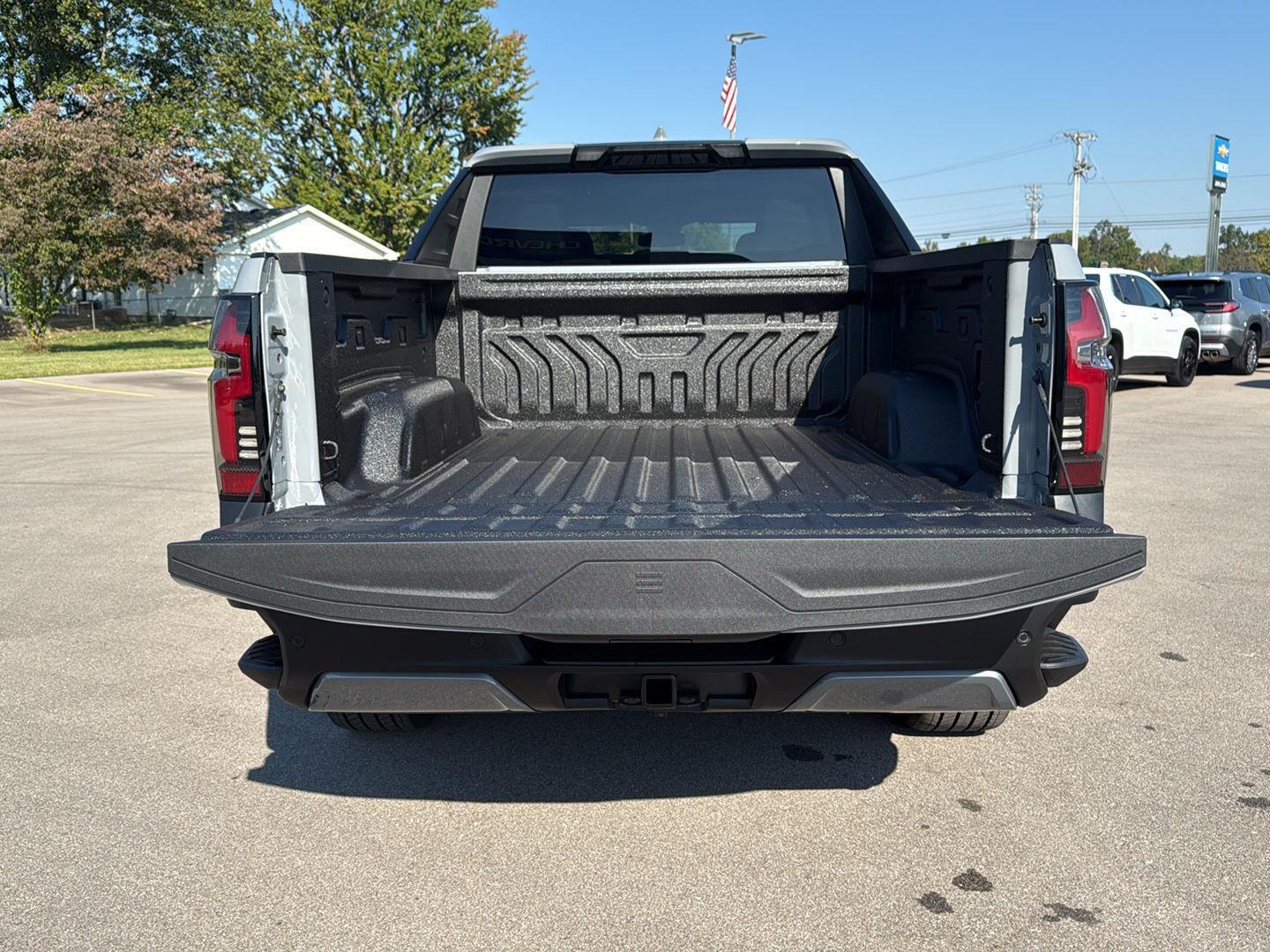 2026 Chevrolet Silverado EV LT photo 11