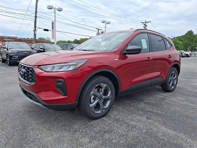 2025 Ford Escape ST-Line photo 2