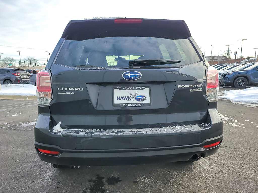 2017 SUBARU FORESTER - Image 5