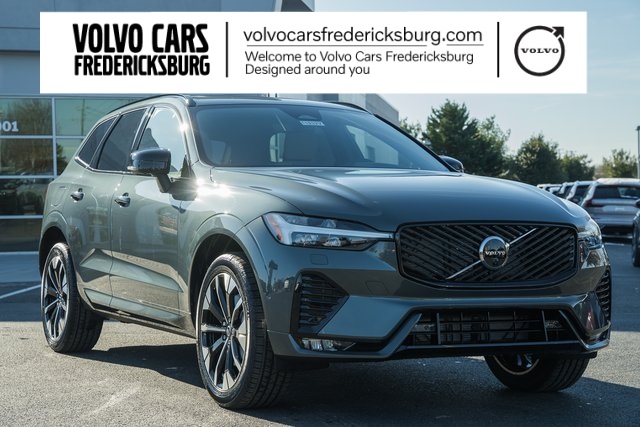 2026 Volvo XC60 Plus's photo