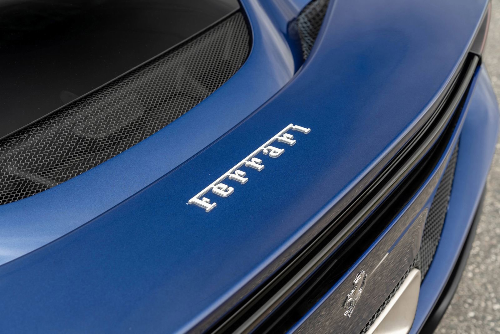 2023 Ferrari 296 GTB Base photo 15