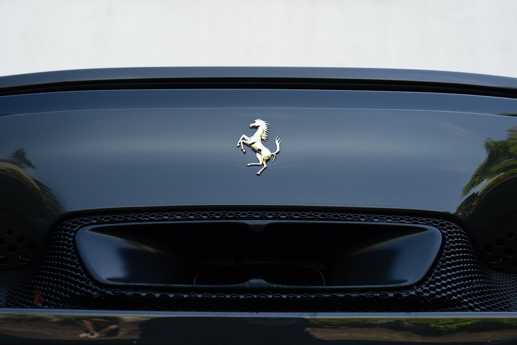 2024 Ferrari 296 GTB photo 18